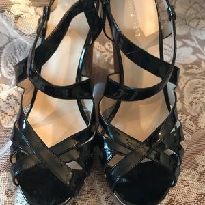 Nine West size 10 heel